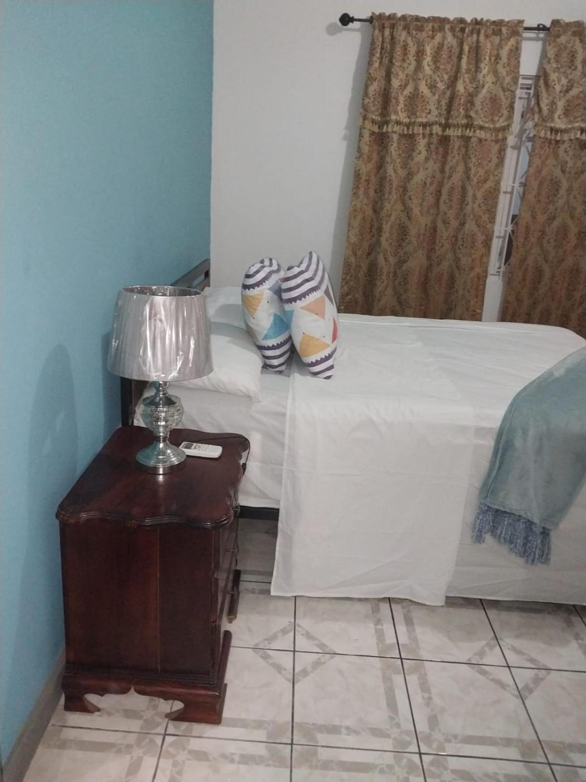 אוצ'ו ריוס Jus4U-1 The Home Away From Home Villa מראה חיצוני תמונה